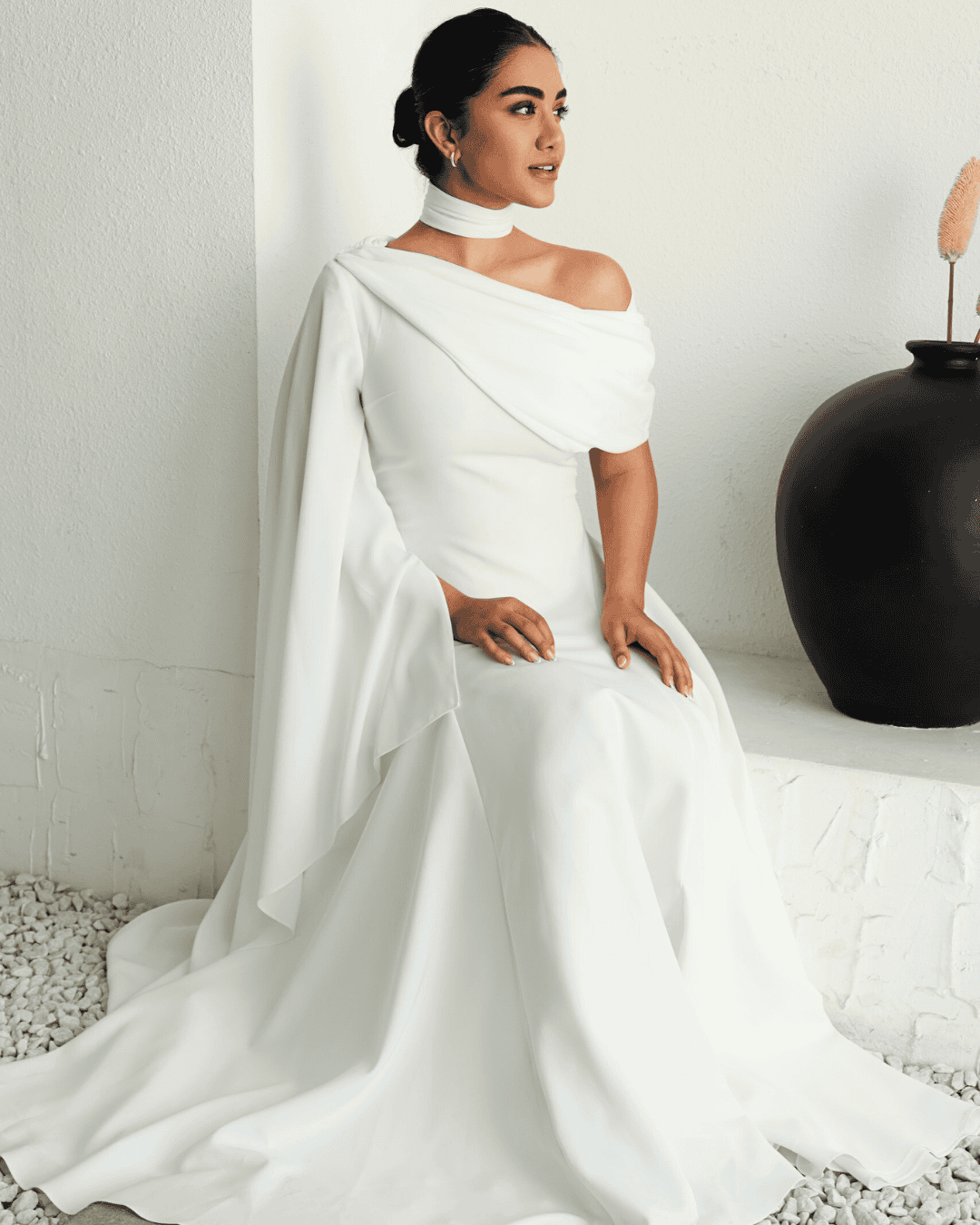 SALA Off-White One Shoulder Dress