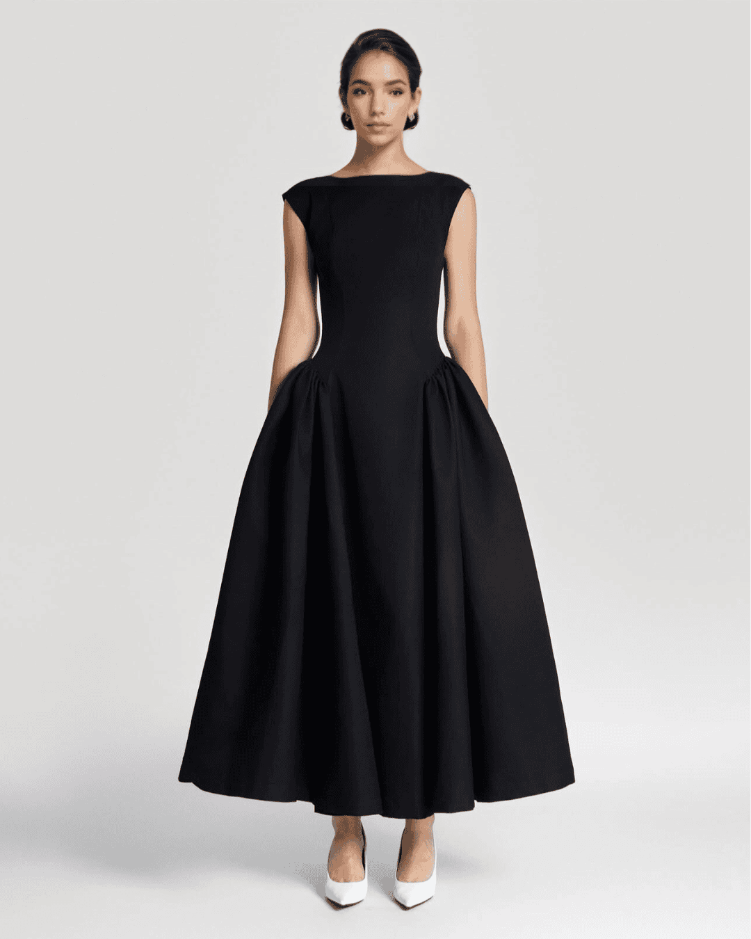 The Faye Signature Sculpted Black Midi Dress for Sale